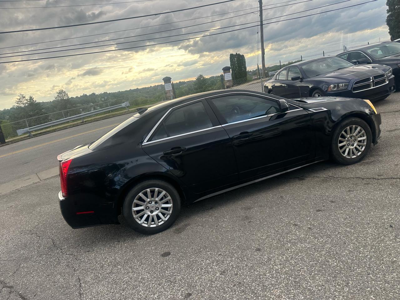 Cadillac CTS 3.0L Base AWD 2010