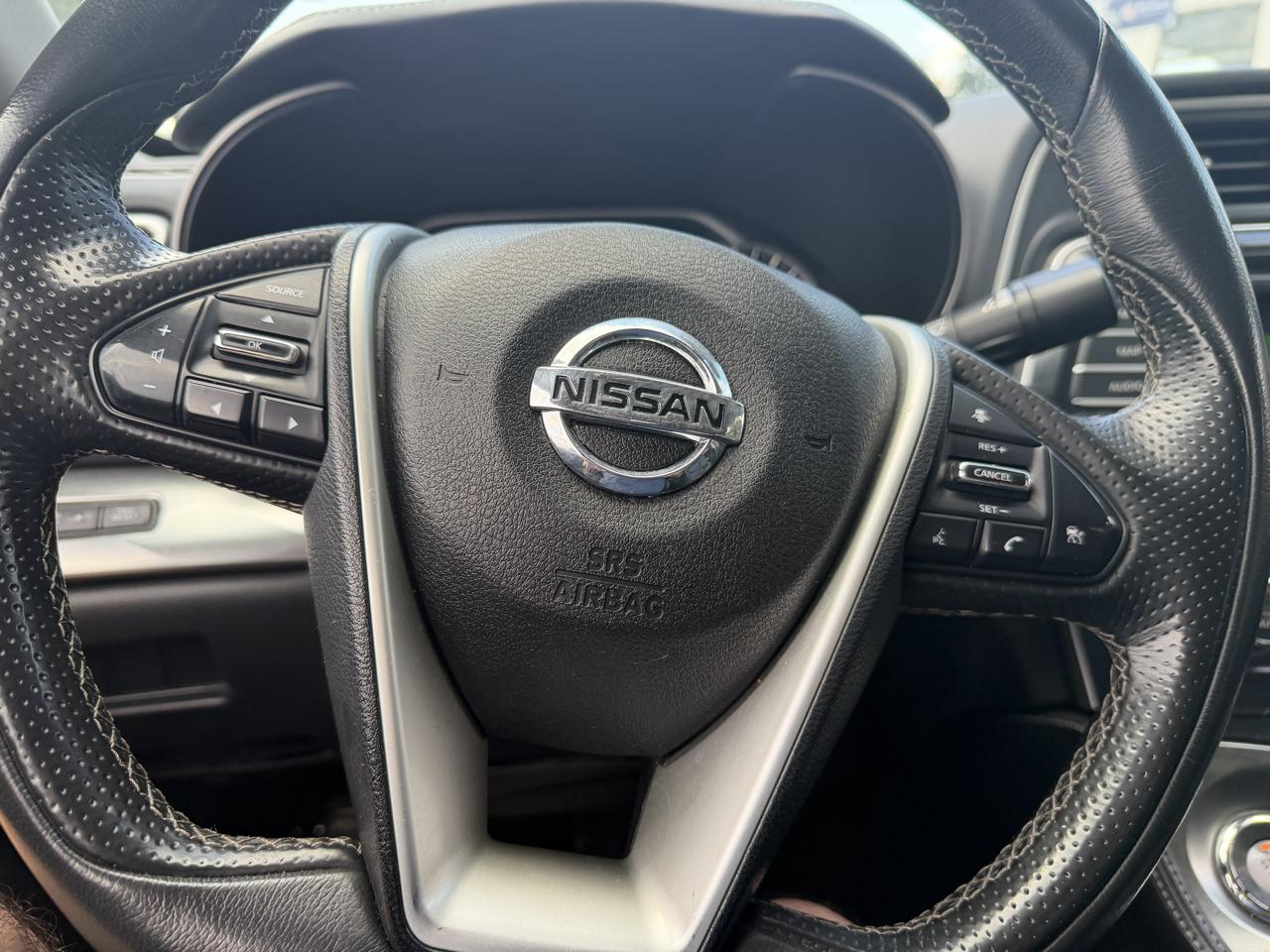 Nissan Maxima 3.5 SV 2020
