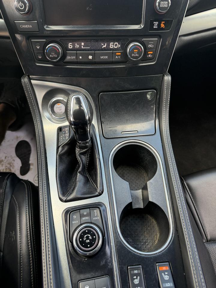 Nissan Maxima 3.5 SV 2020