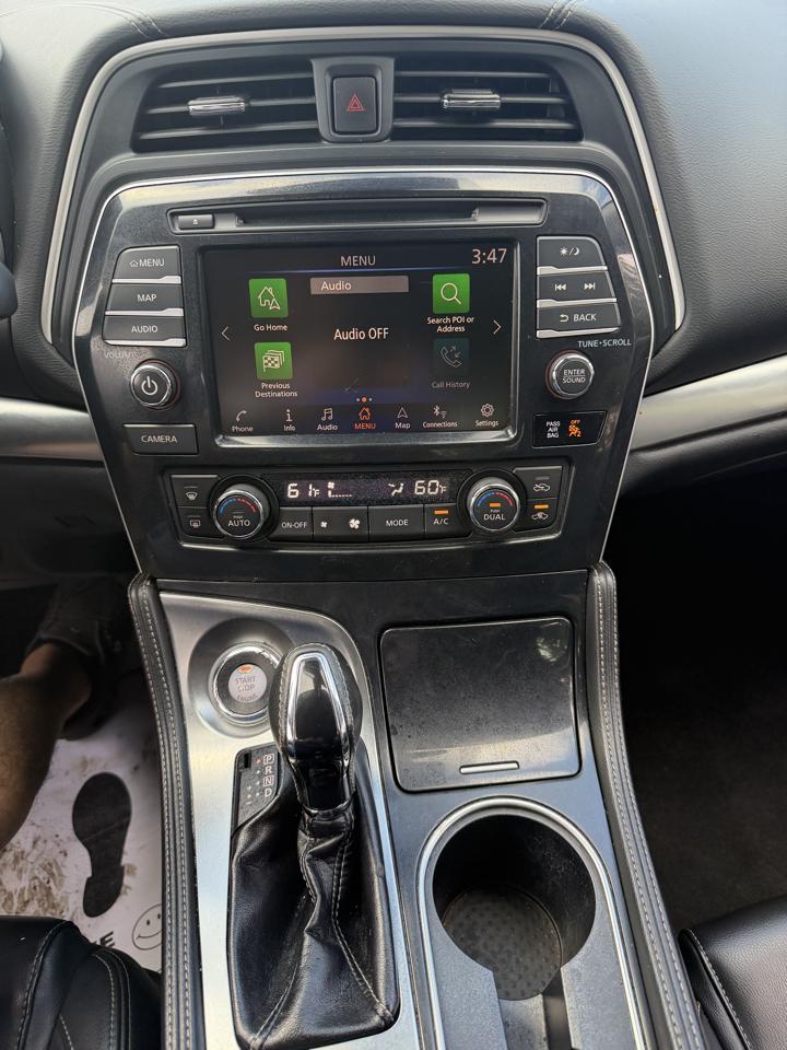 Nissan Maxima 3.5 SV 2020