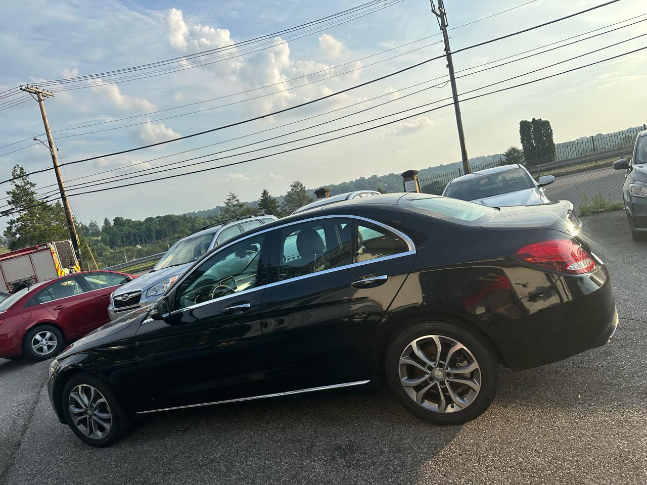 Mercedes-Benz C-Class C300 4MATIC Sedan 2017