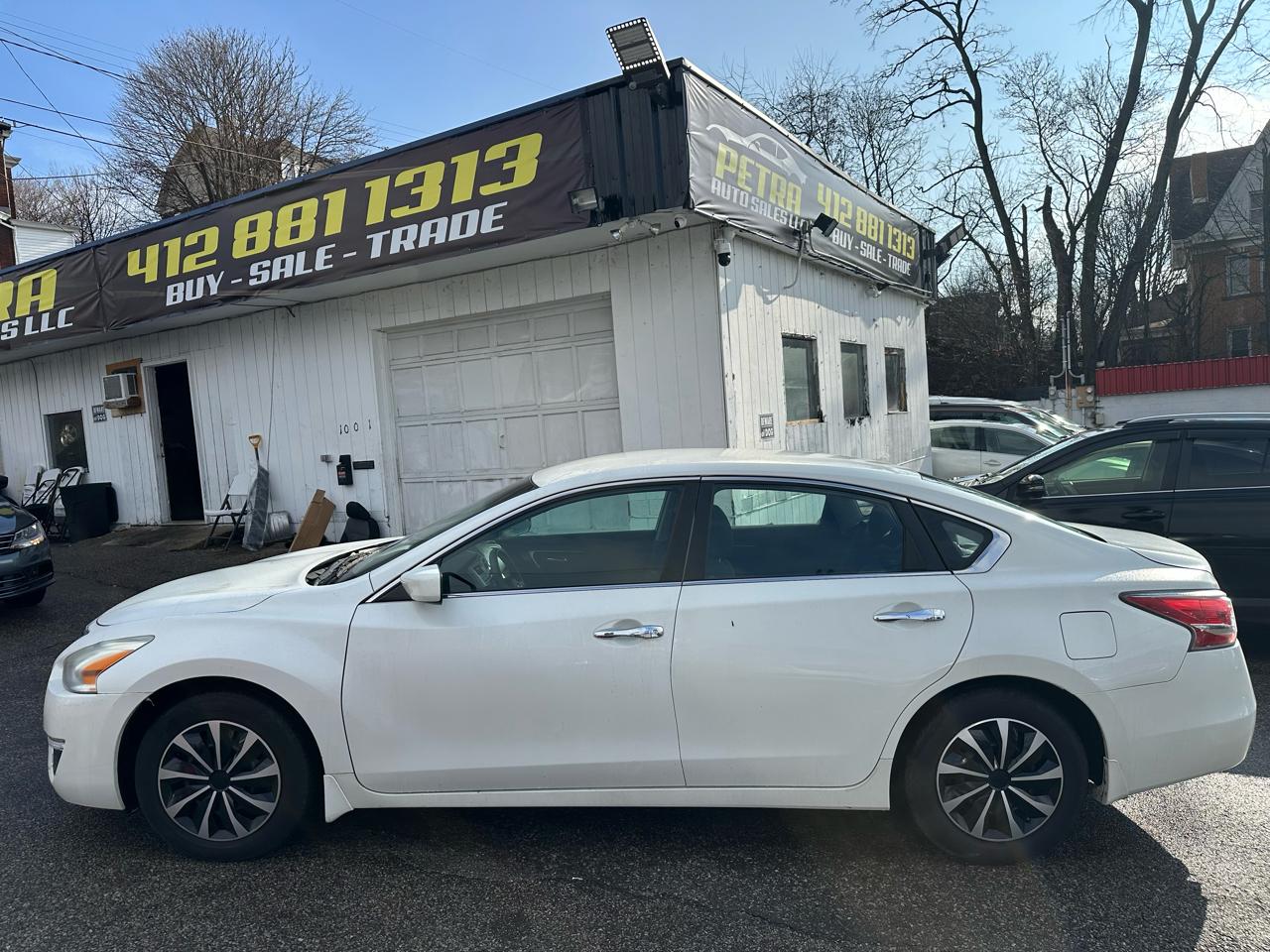 Nissan Altima 2.5 SV 2015