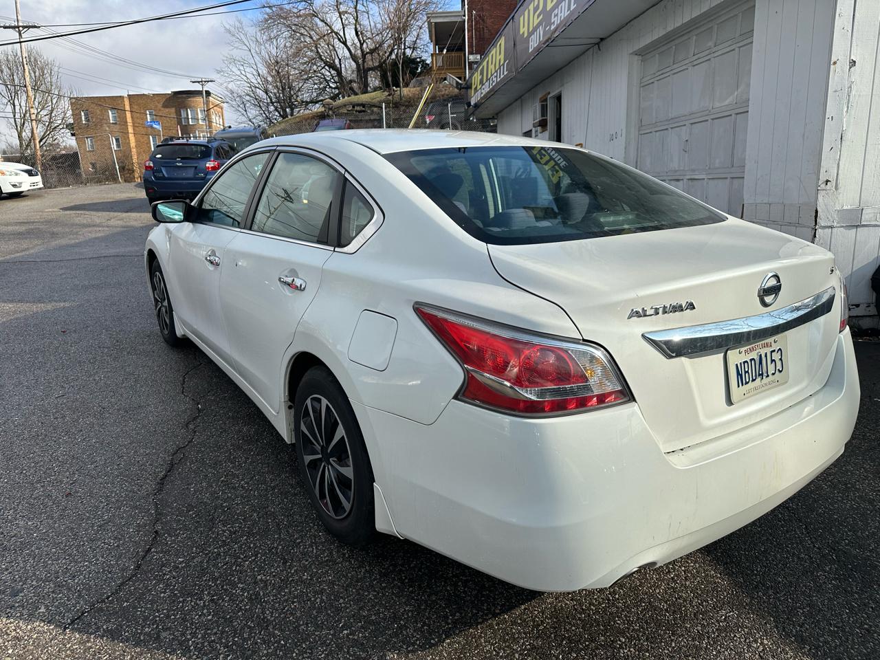 Nissan Altima 2.5 SV 2015