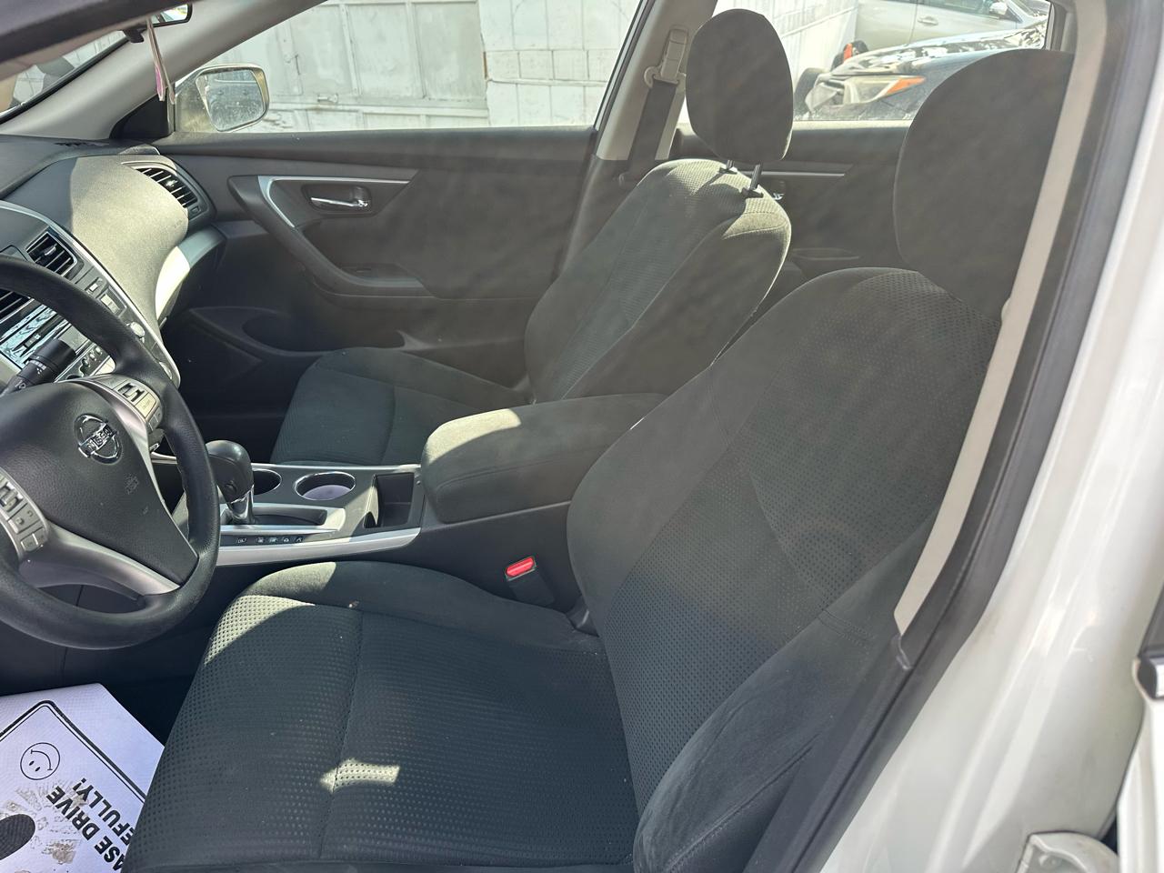 Nissan Altima 2.5 SV 2015