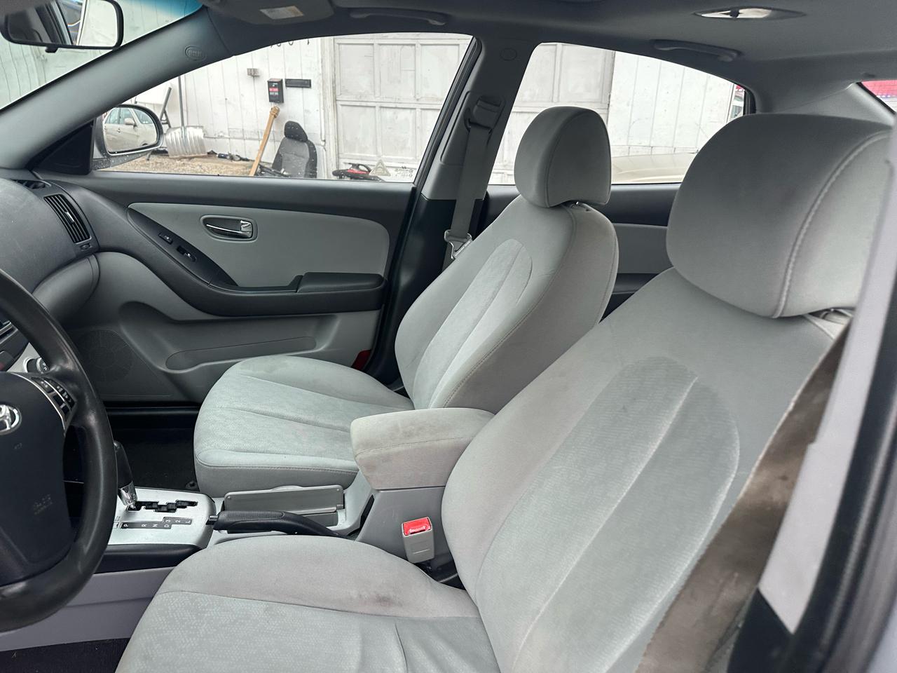 Hyundai Elantra SE 2010