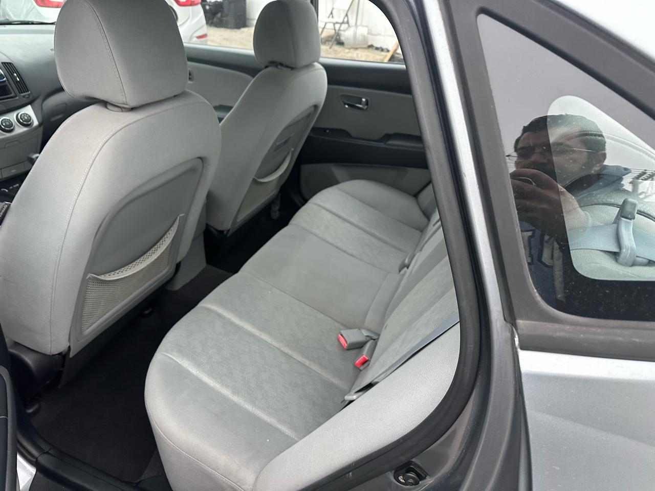 Hyundai Elantra SE 2010