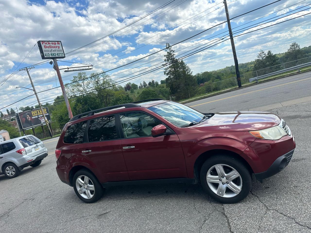Subaru Forester 2.5X Premium 2010