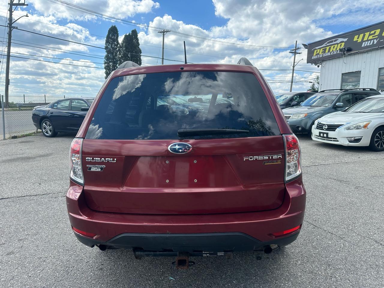 Subaru Forester 2.5X Premium 2010