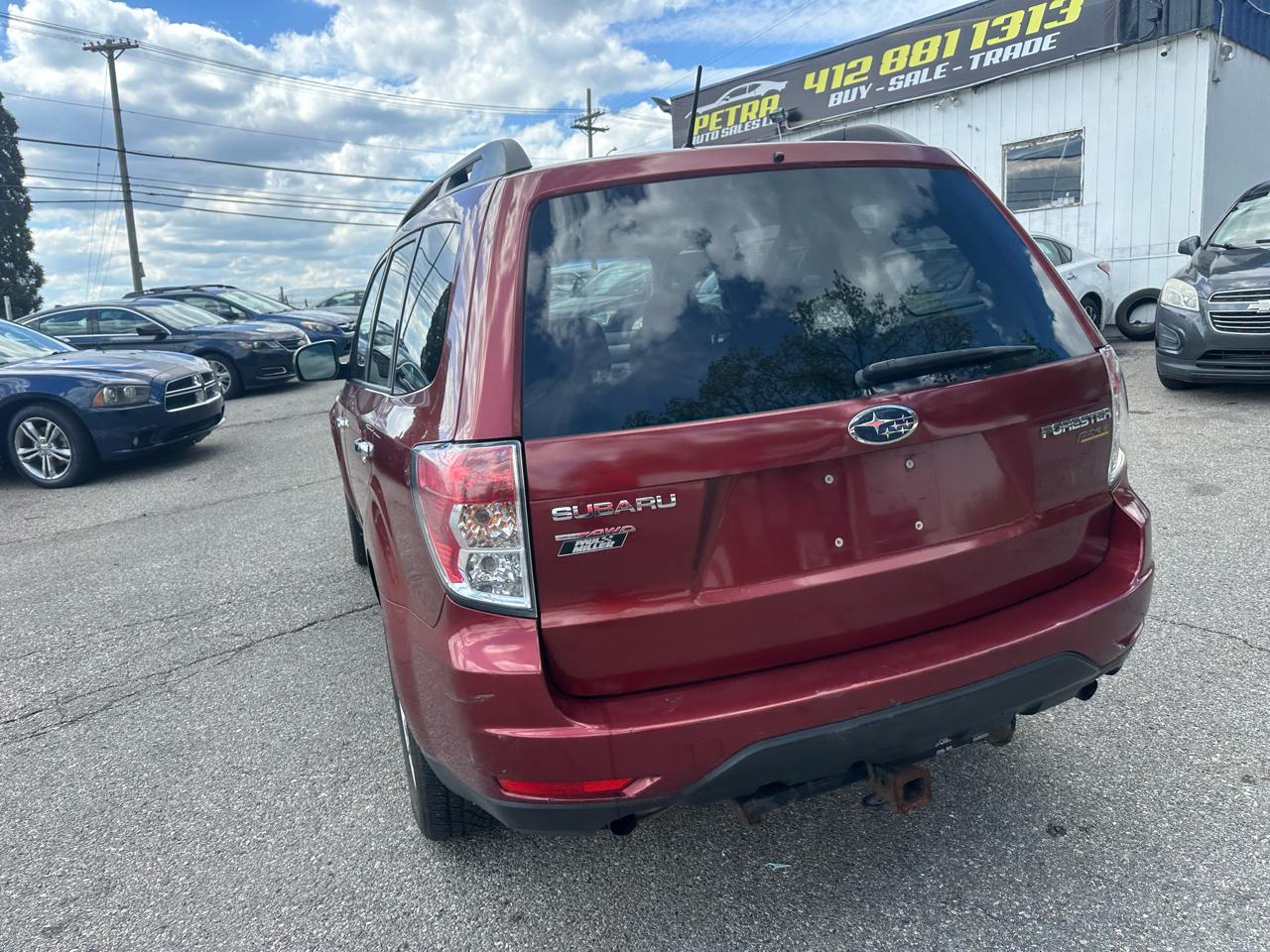 Subaru Forester 2.5X Premium 2010