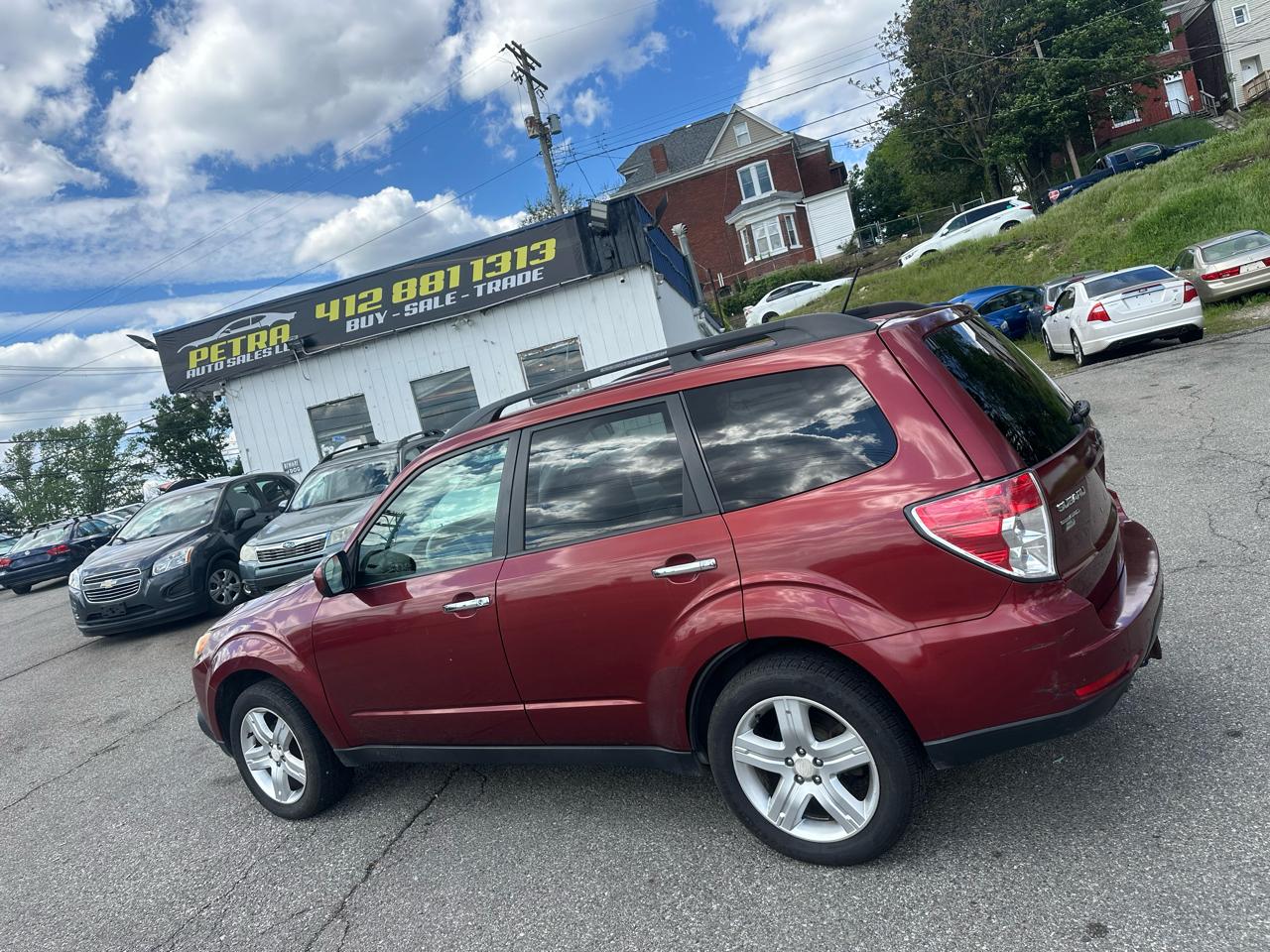 Subaru Forester 2.5X Premium 2010
