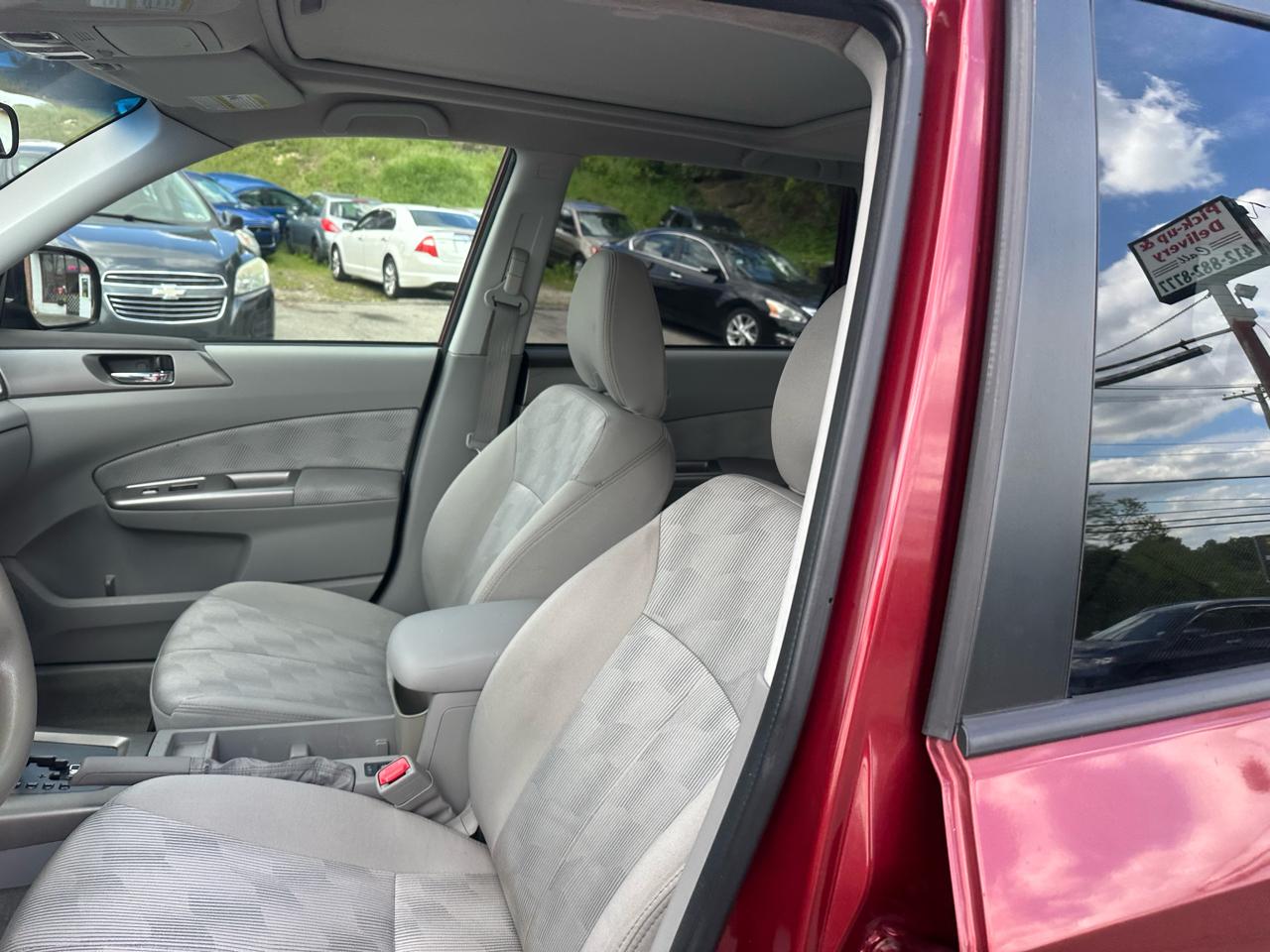 Subaru Forester 2.5X Premium 2010