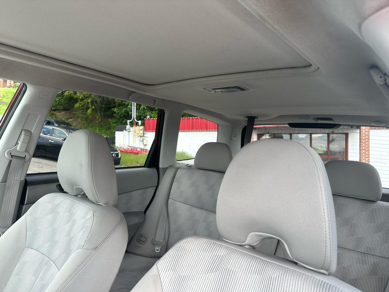 Subaru Forester 2.5X Premium 2010