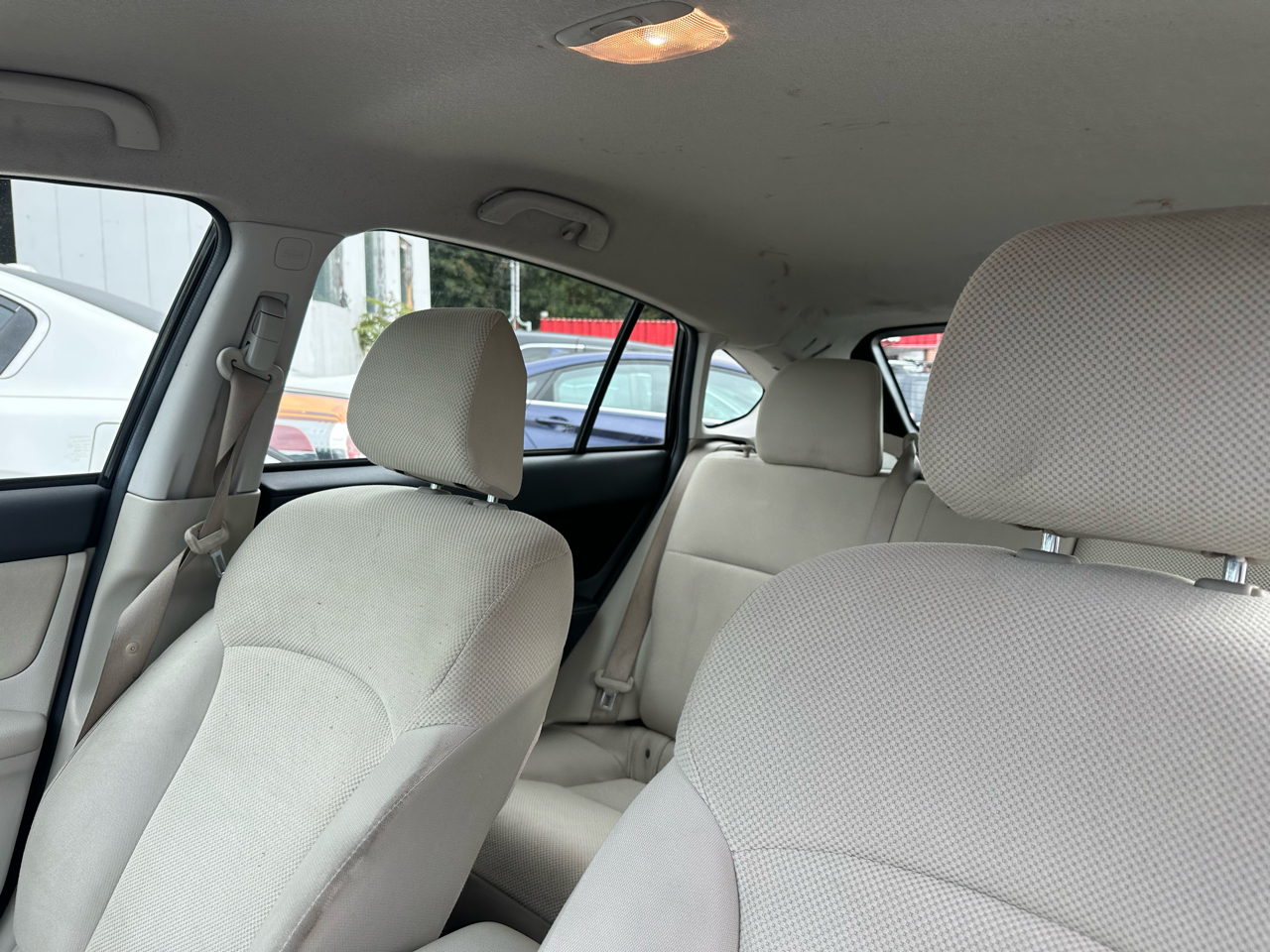Subaru Impreza 2.0i Premium 5-Door w/All Weather Package 2013 Subaru Impreza 2.0i Premium 5-Door w/All Weather Package 2013