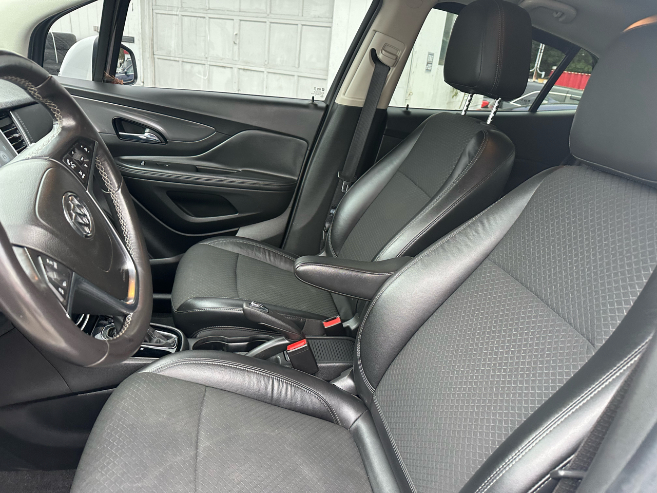 Buick Encore Preferred FWD 2017 Buick Encore Preferred FWD 2017