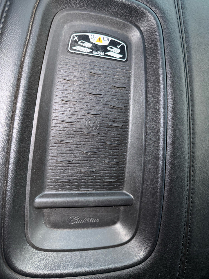 Cadillac Escalade Premium 4WD 2017