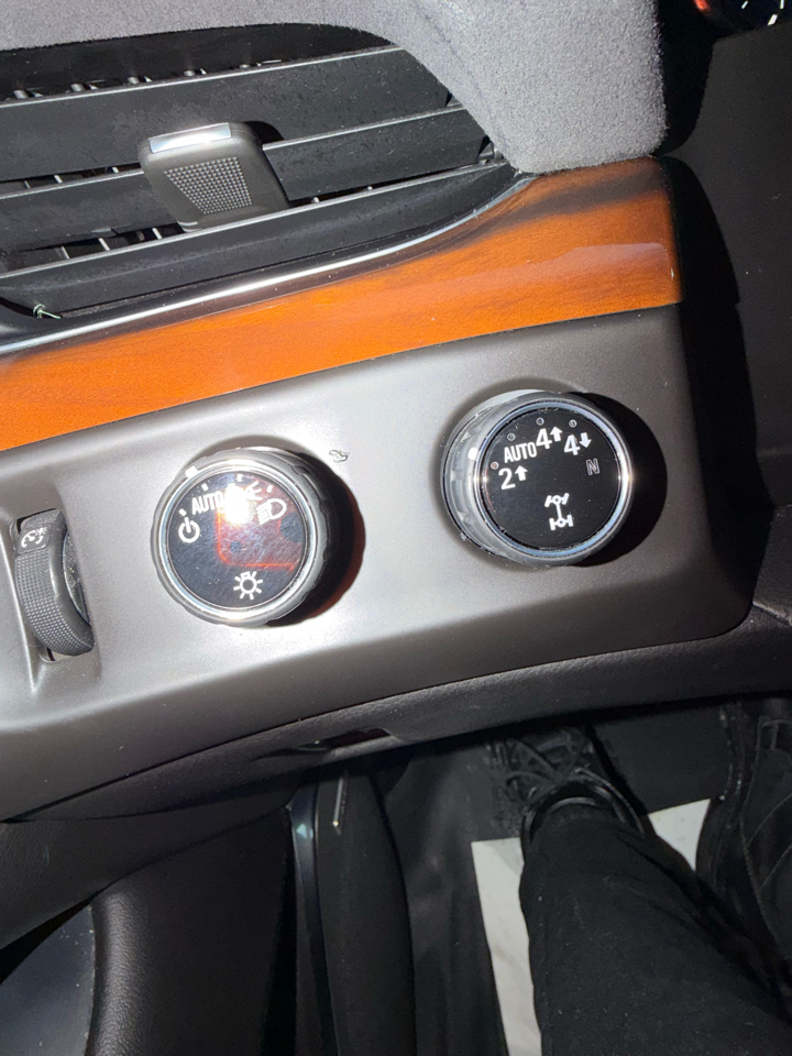 Cadillac Escalade Premium 4WD 2017