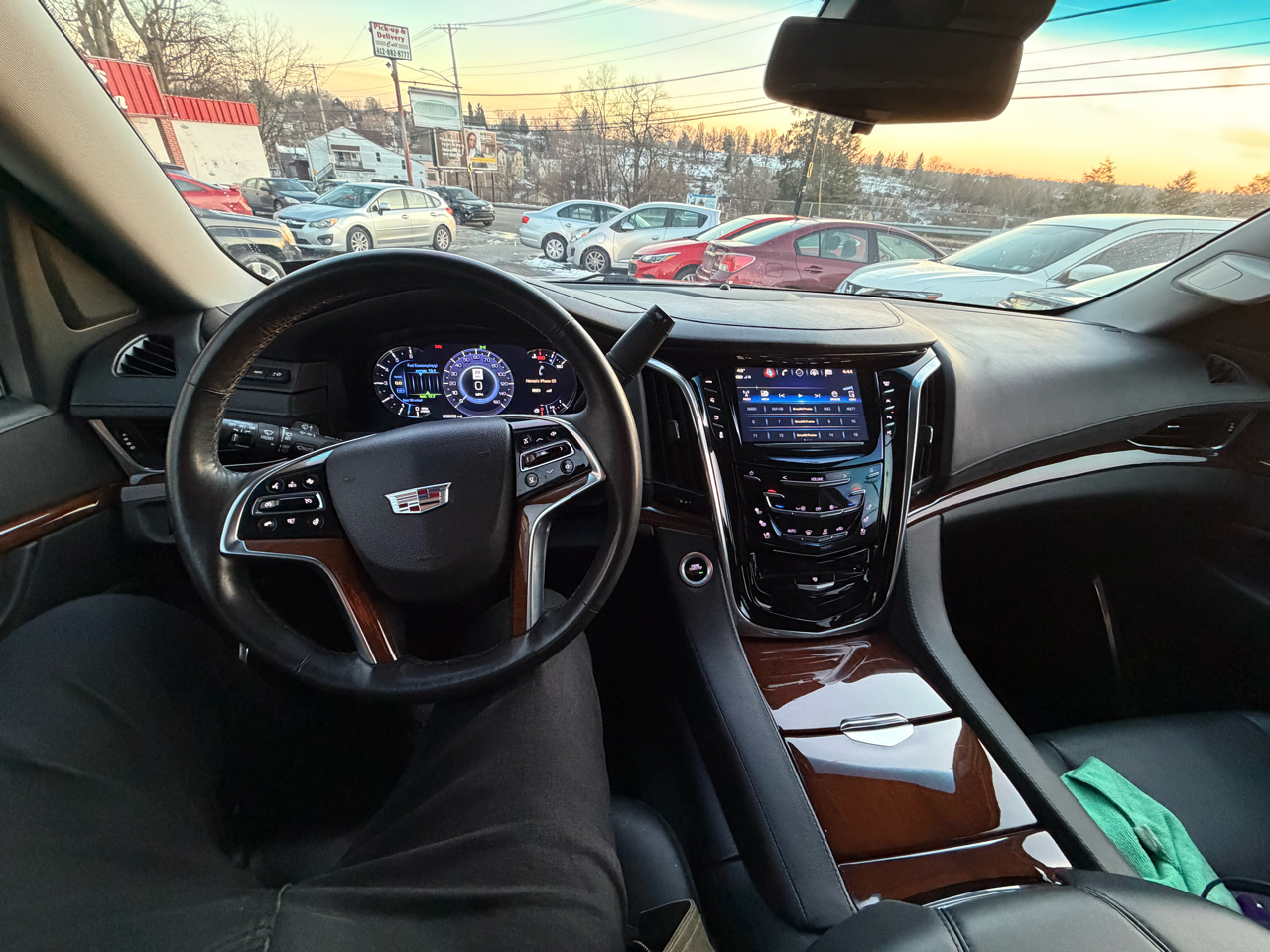 Cadillac Escalade Premium 4WD 2017