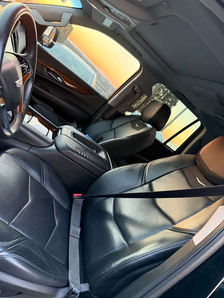 Cadillac Escalade Premium 4WD 2017