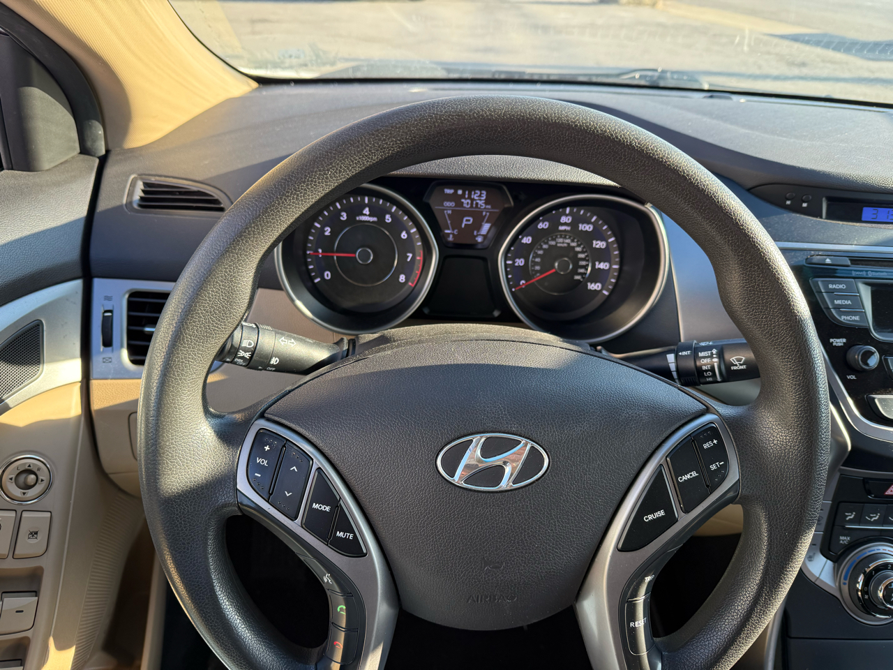 Hyundai Elantra Limited 2013