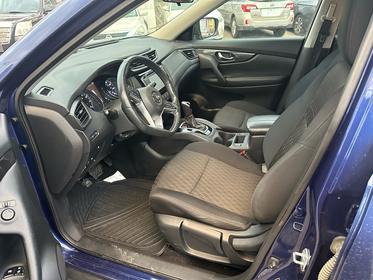 Nissan Rogue SV AWD 2018