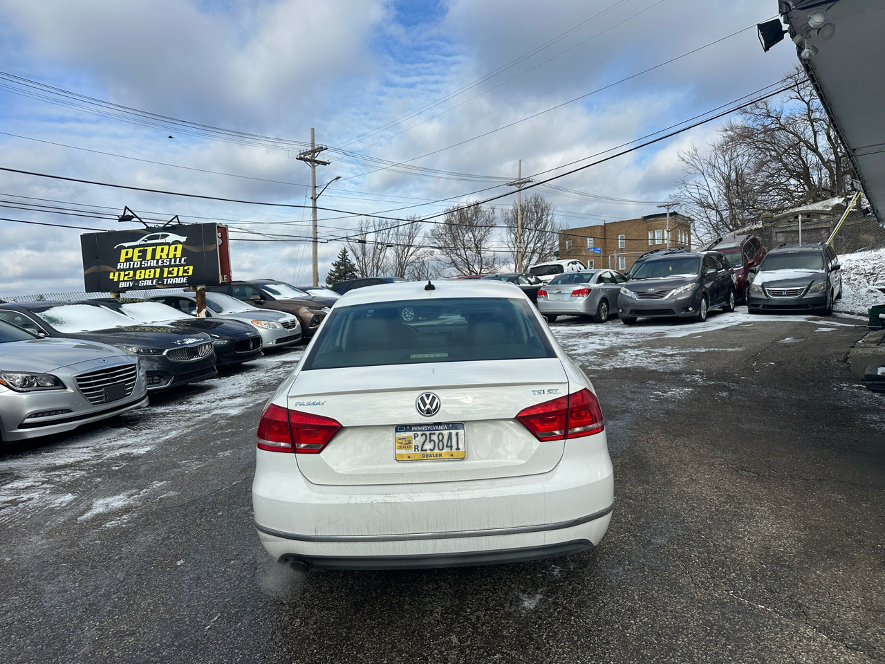 Volkswagen Passat SEL Premium PZEV 6A 2015