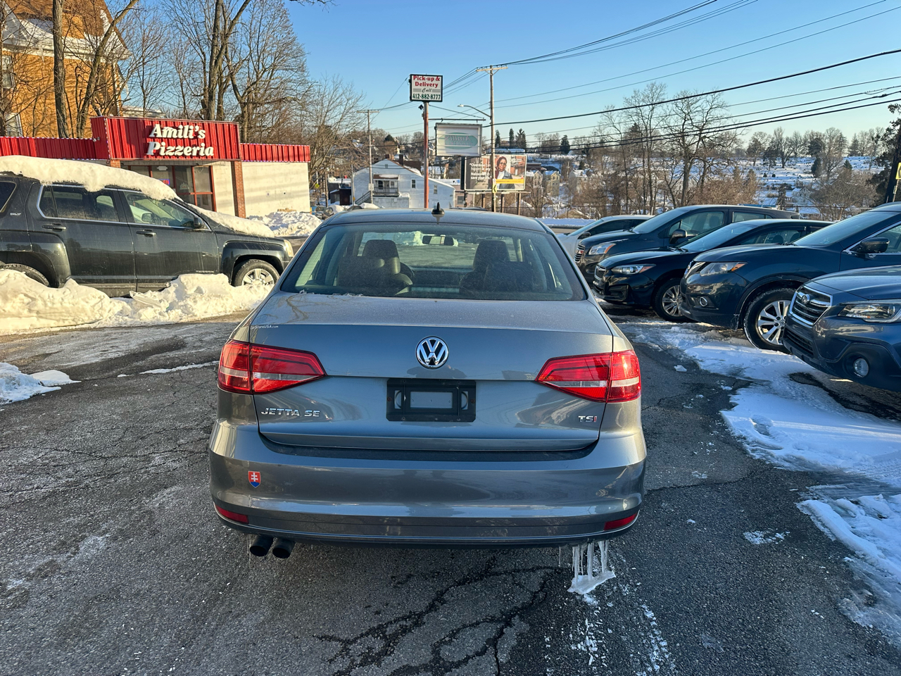 Volkswagen Jetta SE 6A 2015
