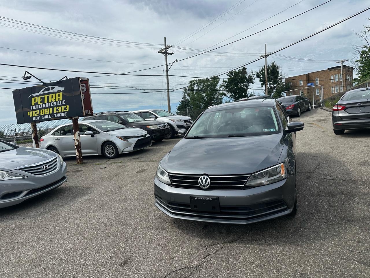 Volkswagen Jetta SE 6A 2015