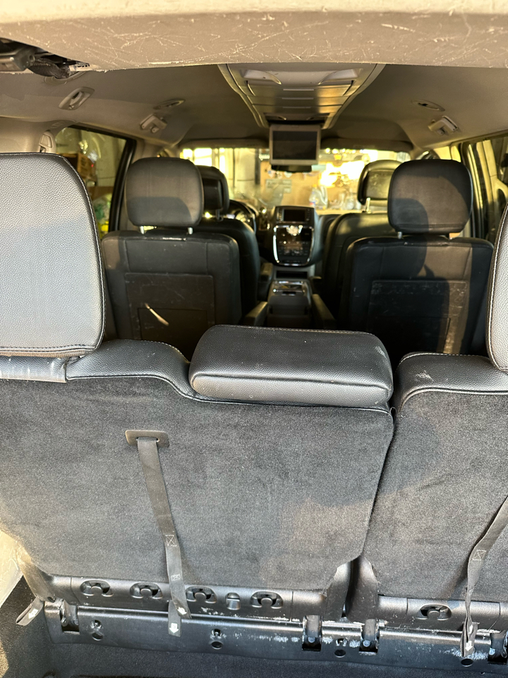 Chrysler Town & Country Touring 2016