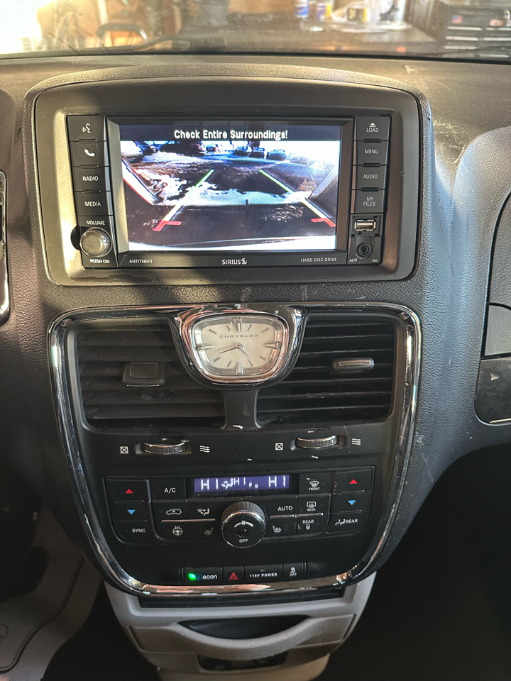 Chrysler Town & Country Touring 2016