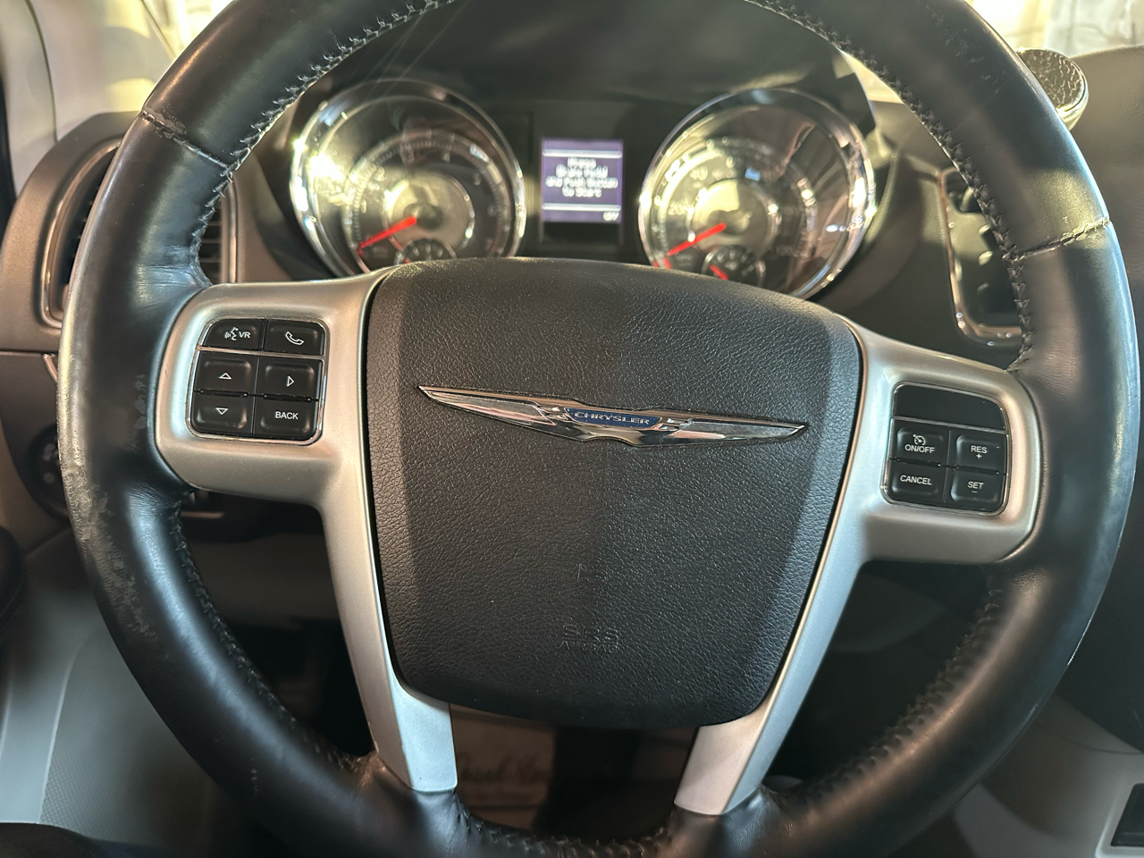 Chrysler Town & Country Touring 2016