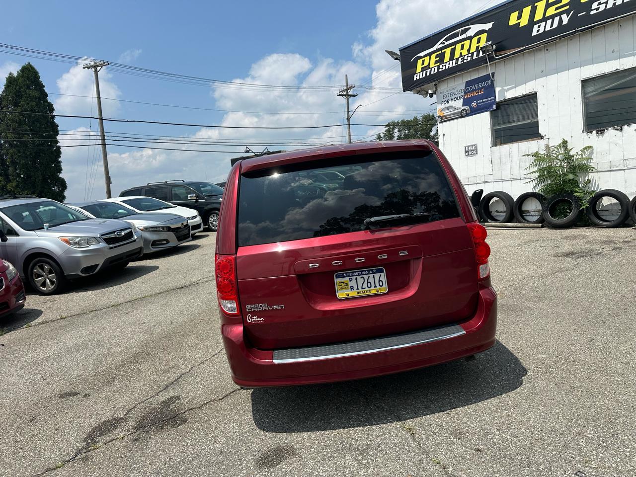 Dodge Grand Caravan Mainstreet 2011