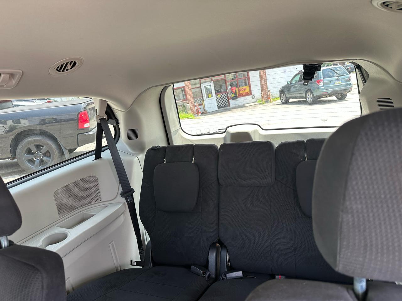 Dodge Grand Caravan Mainstreet 2011