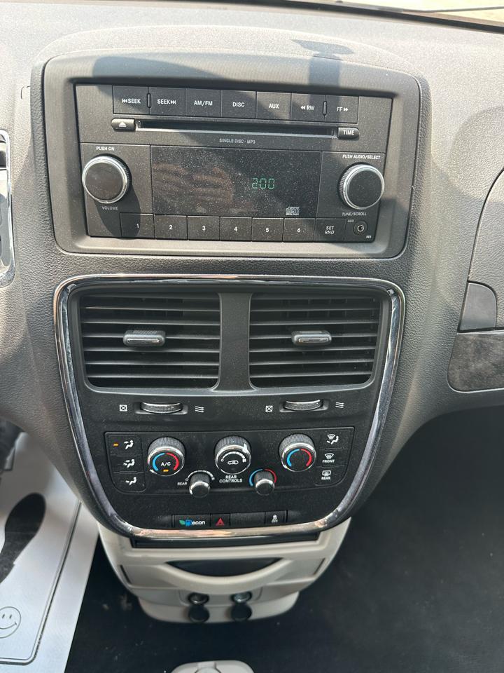 Dodge Grand Caravan Mainstreet 2011