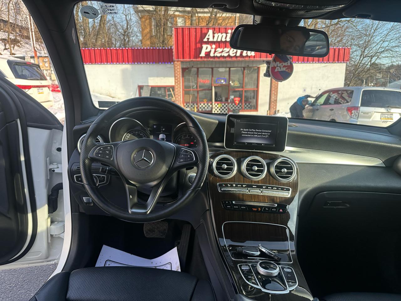 Mercedes-Benz GLC-Class GLC300 4MATIC 2019