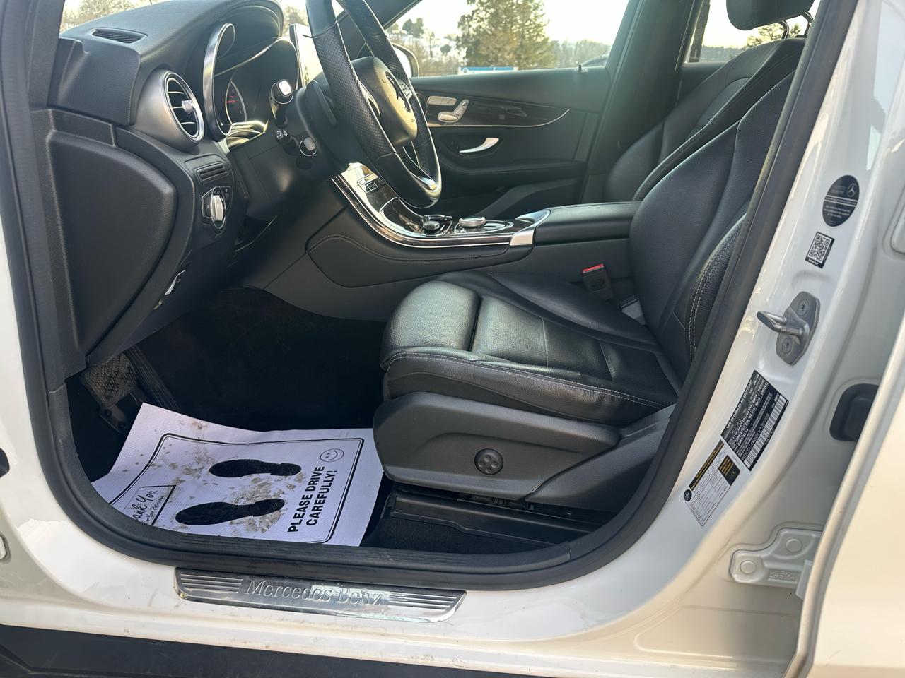 Mercedes-Benz GLC-Class GLC300 4MATIC 2019