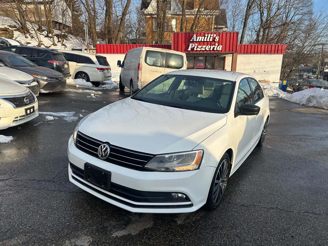 Volkswagen Jetta SE 6A 2016
