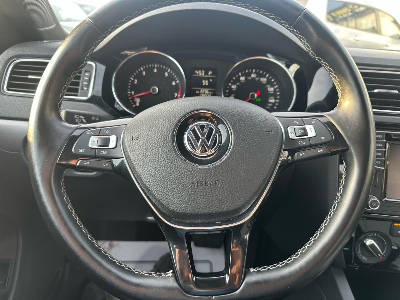 Volkswagen Jetta SE 6A 2016
