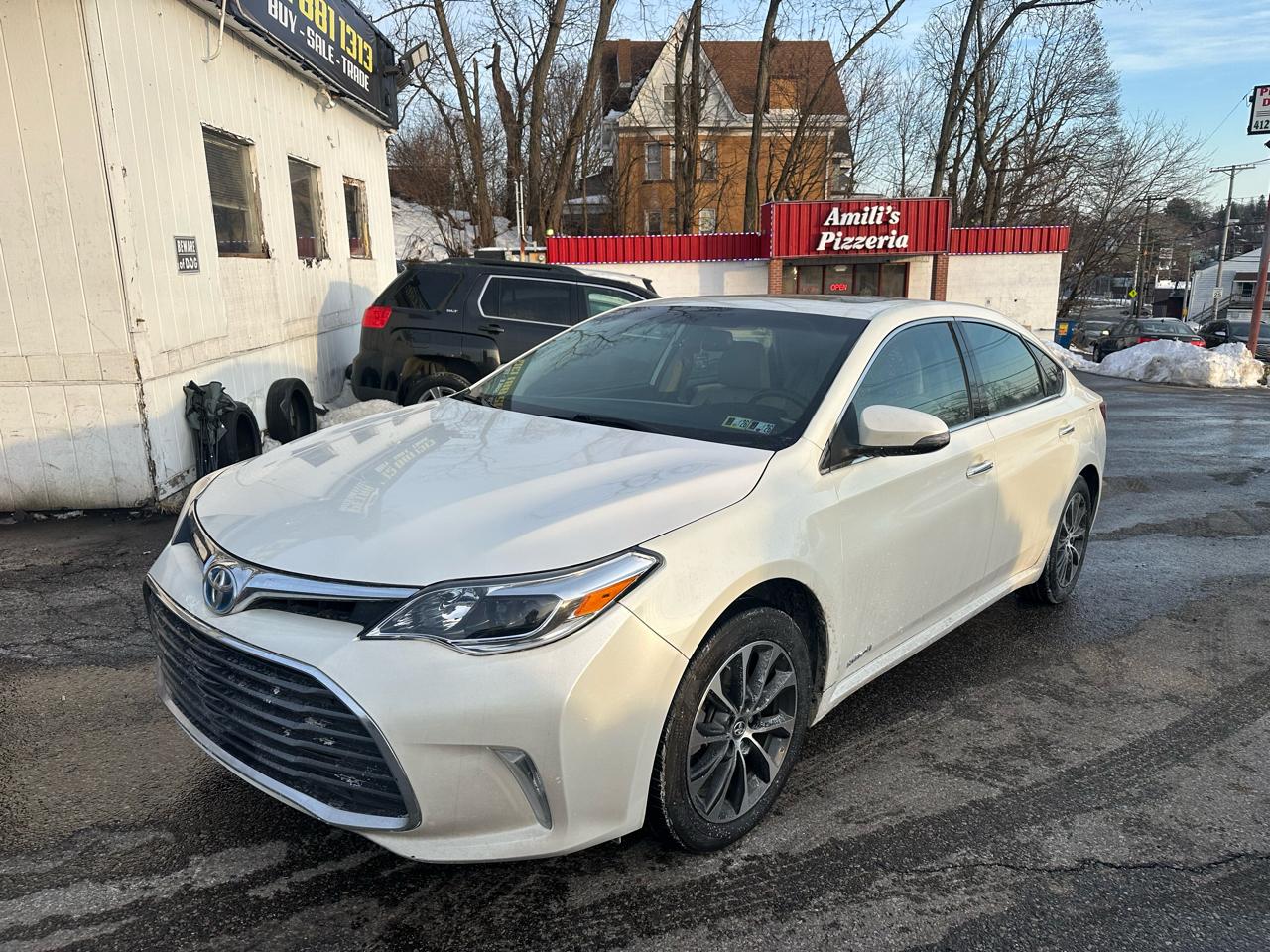 Toyota Avalon Hybrid XLE Premium 2016