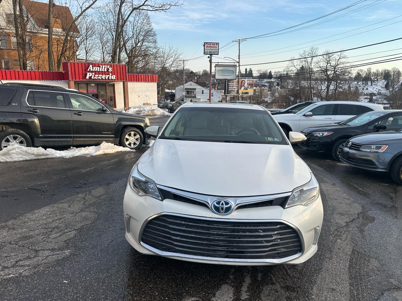 Toyota Avalon Hybrid XLE Premium 2016
