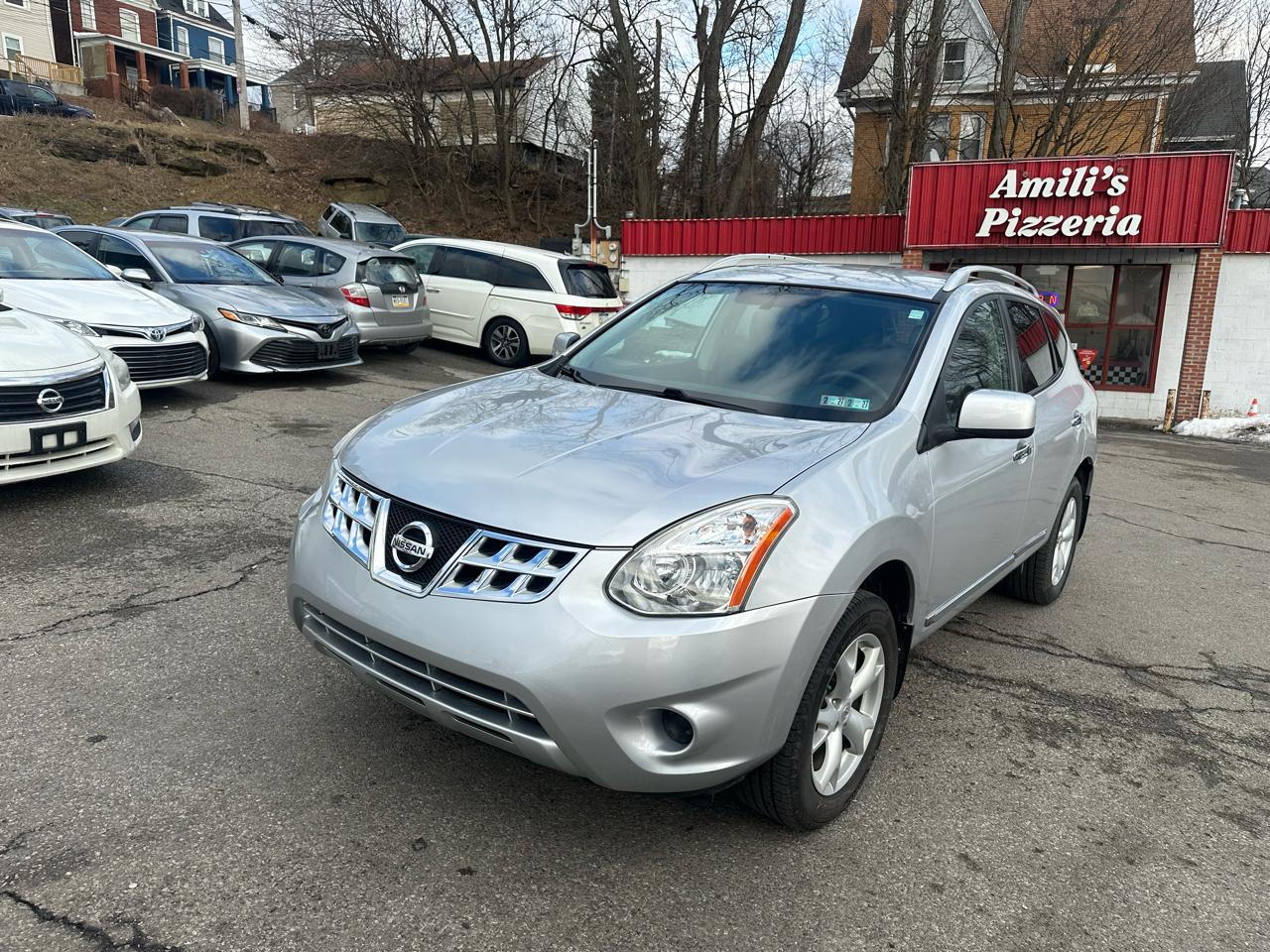 Nissan Rogue S AWD 2011