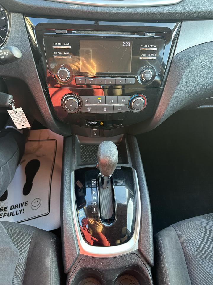 Nissan Rogue SV AWD 2015