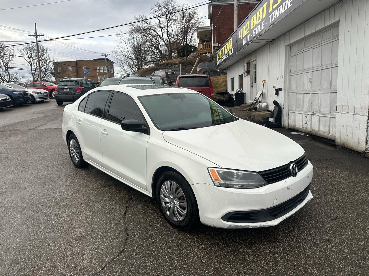 Volkswagen Jetta S 2013