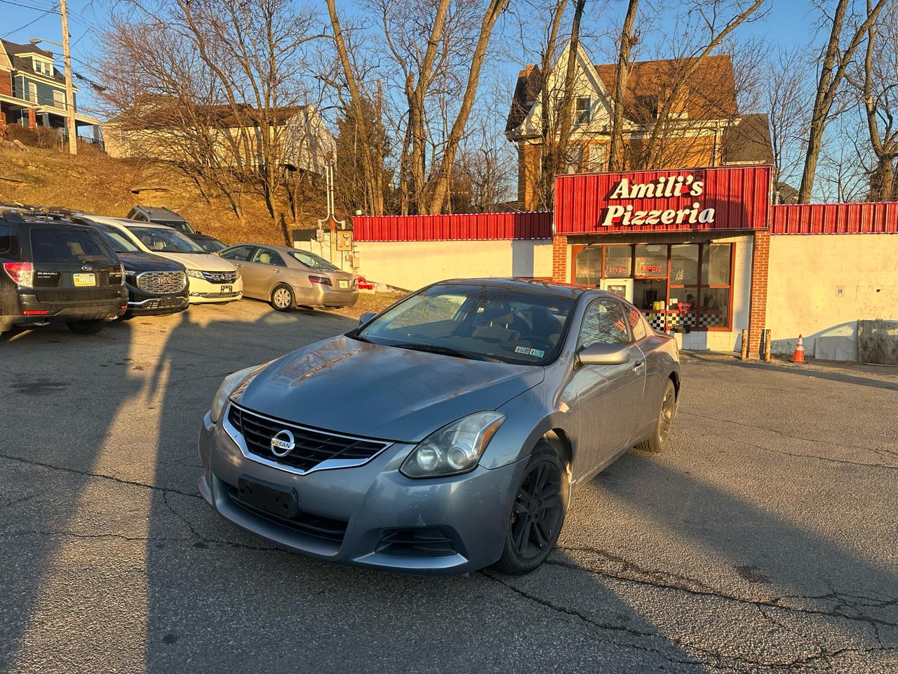 Nissan Altima 2.5 S 6M/T Coupe 2012