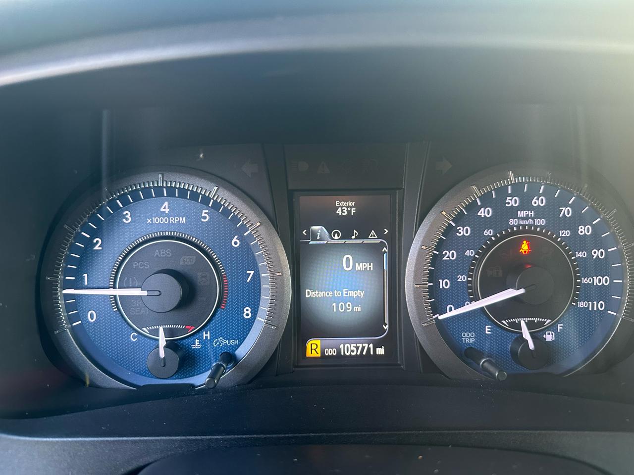 Toyota Sienna XLE 7-Passenger AWD 2017