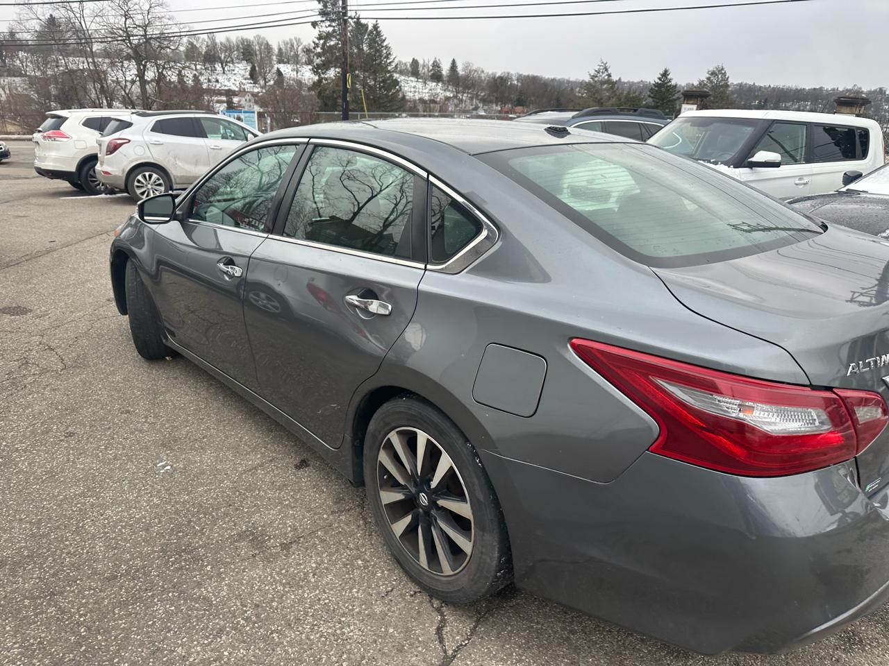 Nissan Altima 2.5 SV 2018