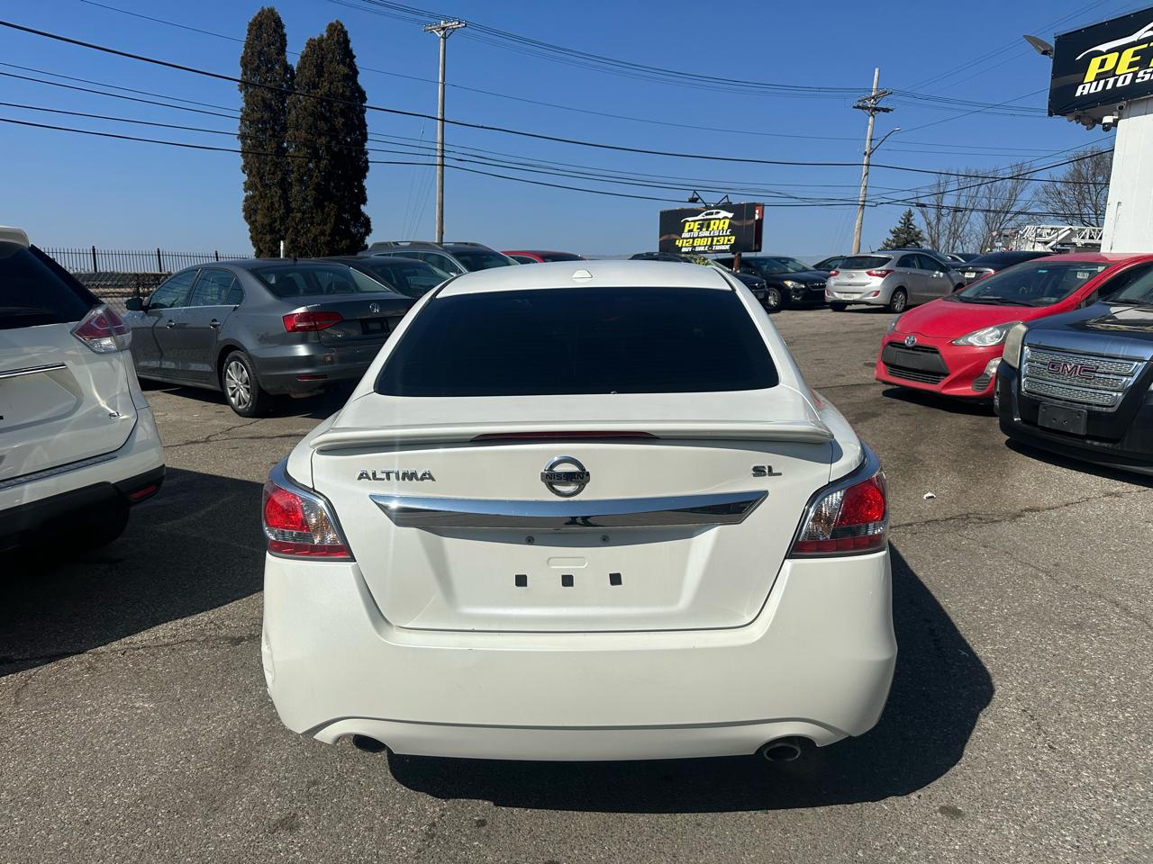 Nissan Altima 2.5 SV 2015