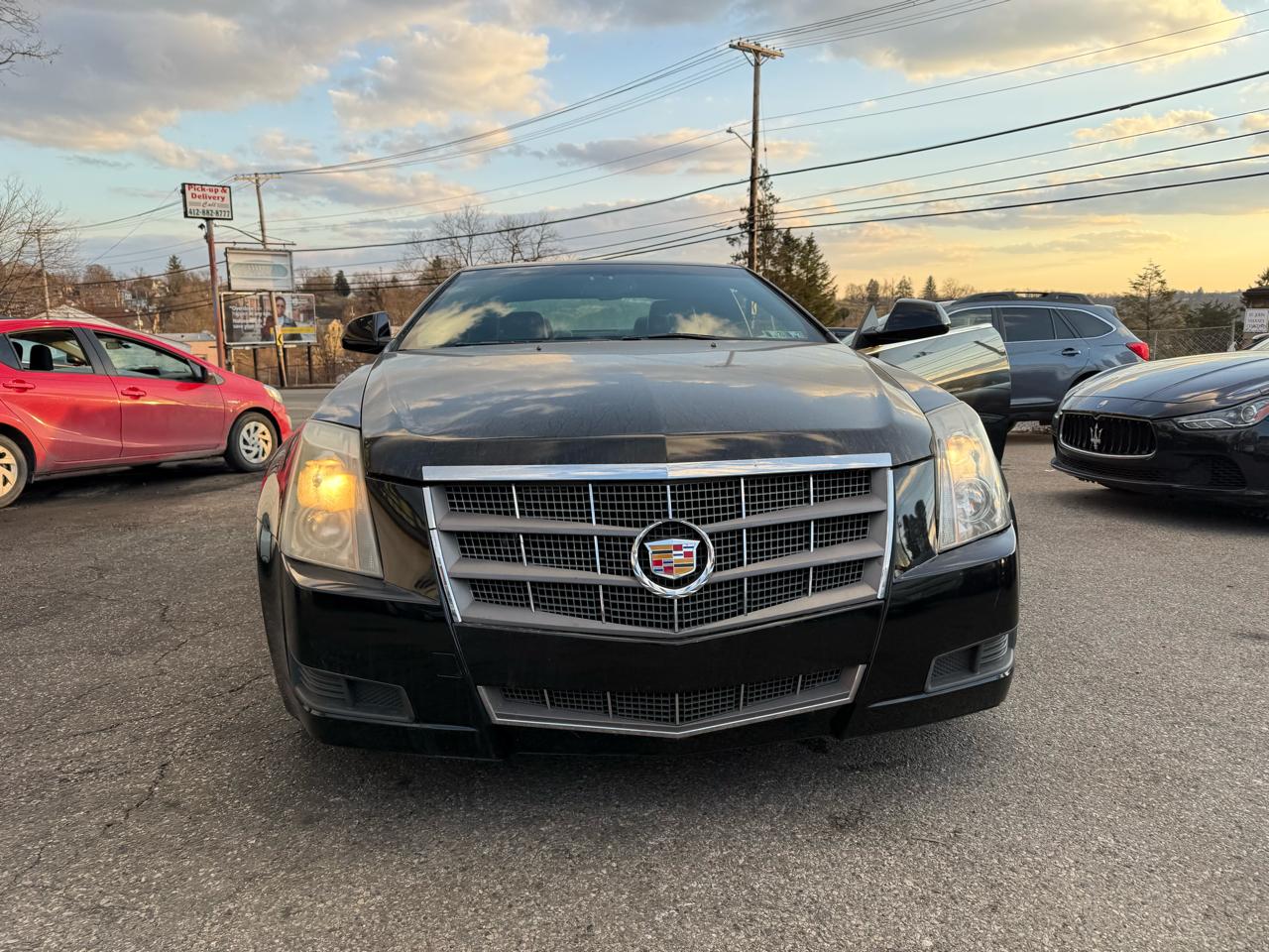 Cadillac CTS Base Coupe AWD 2011