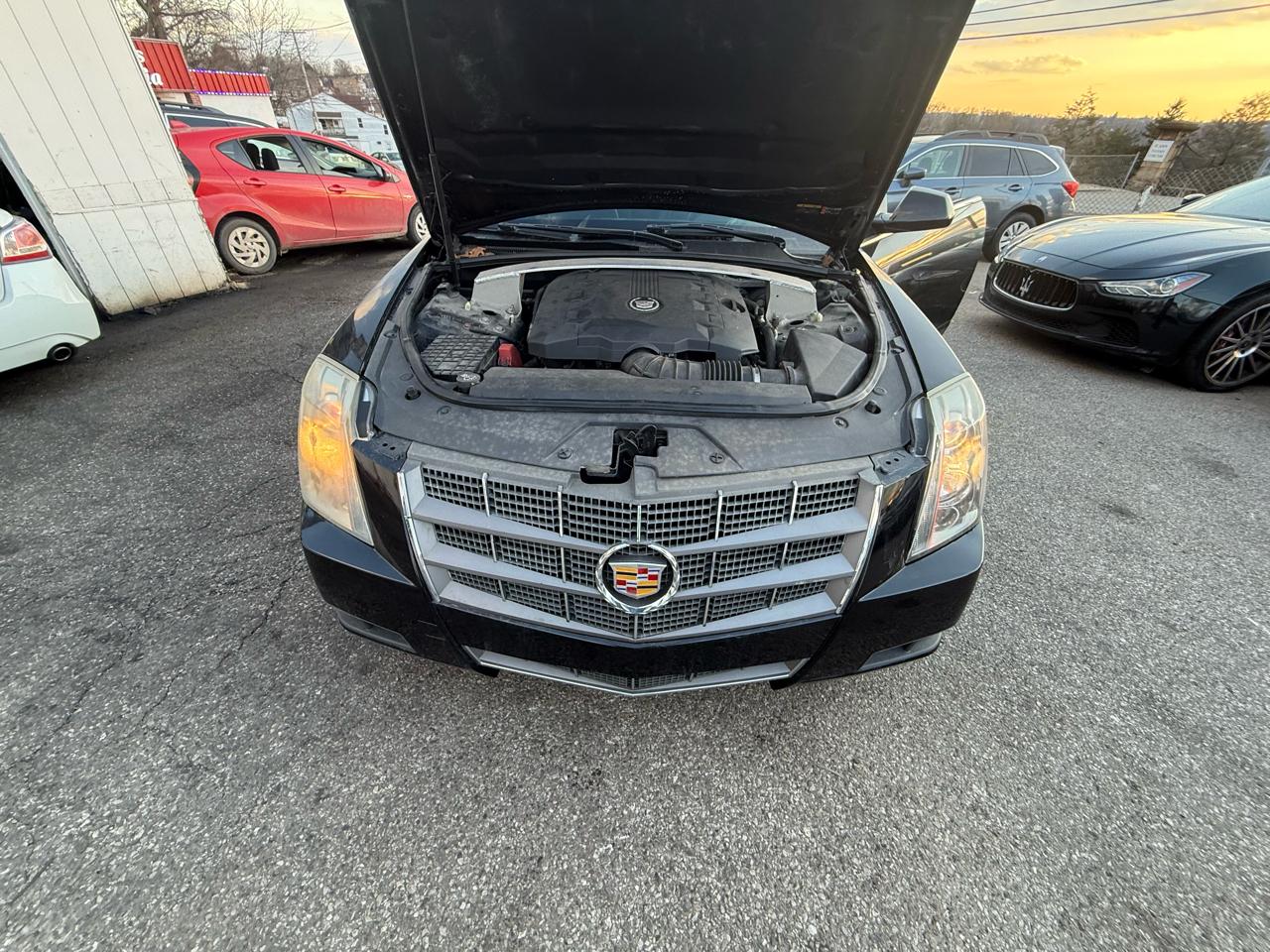 Cadillac CTS Base Coupe AWD 2011