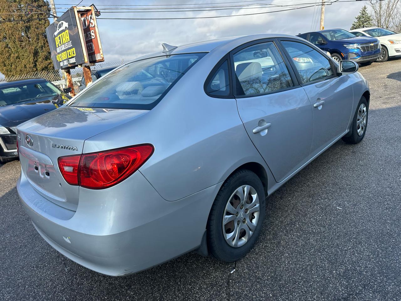 Hyundai Elantra GLS 2009