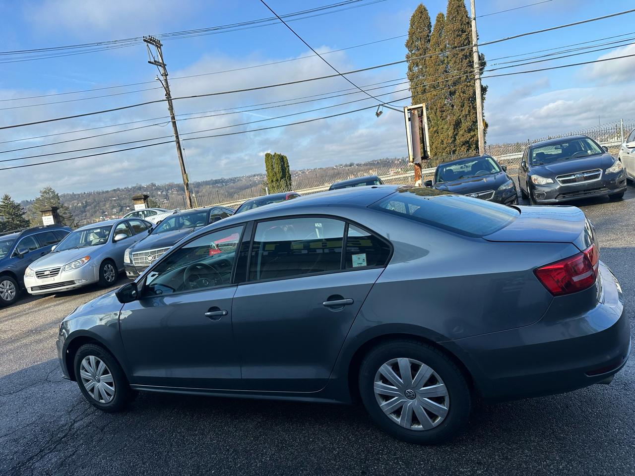Volkswagen Jetta S 6A 2015